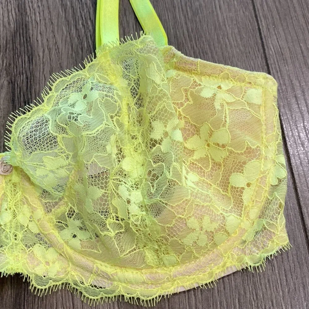 Victoria’s Secret Dream‎ Angel’s Yellow Lace Convertible Push Up Bra Size 34DD